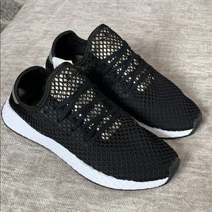 Adidas Deerupt Shoes Brand New Rare color combo